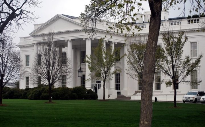 Image of the US Federal White House.